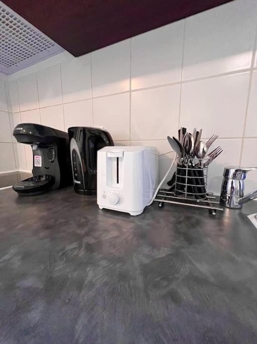 B210 Appartement Disneyland Paris Parking Et Wifi Монтеврен Екстериор снимка