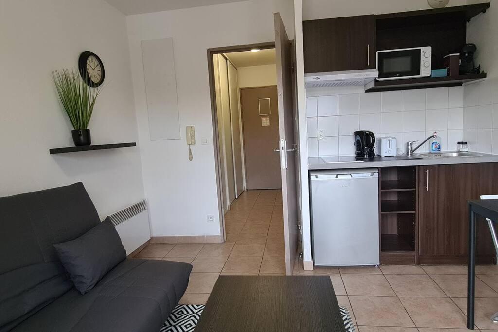 B210 Appartement Disneyland Paris Parking Et Wifi Монтеврен Екстериор снимка